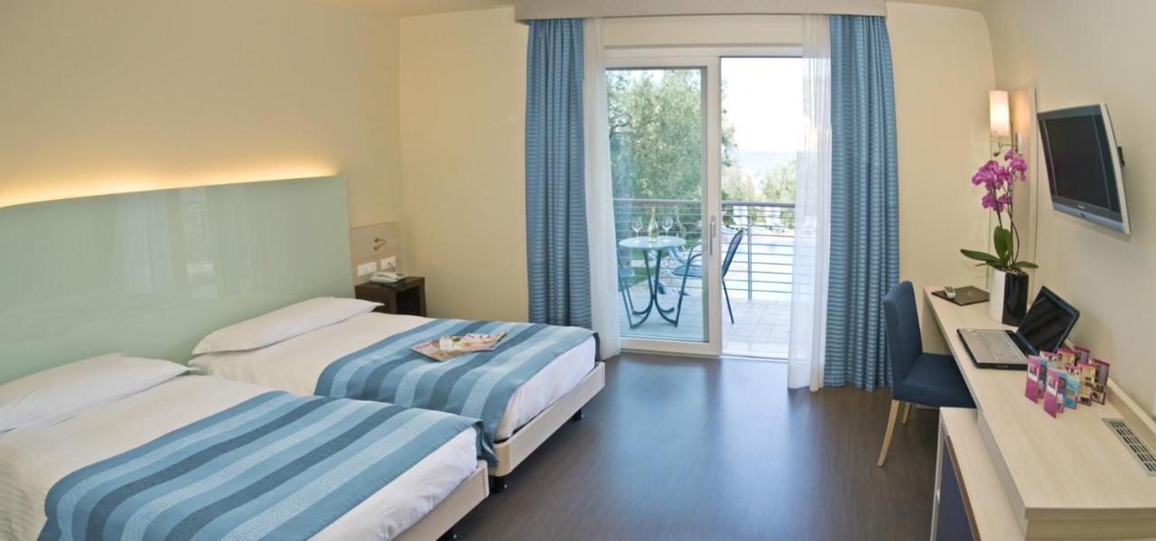 Hotel Campagnola Мальчезине Экстерьер фото